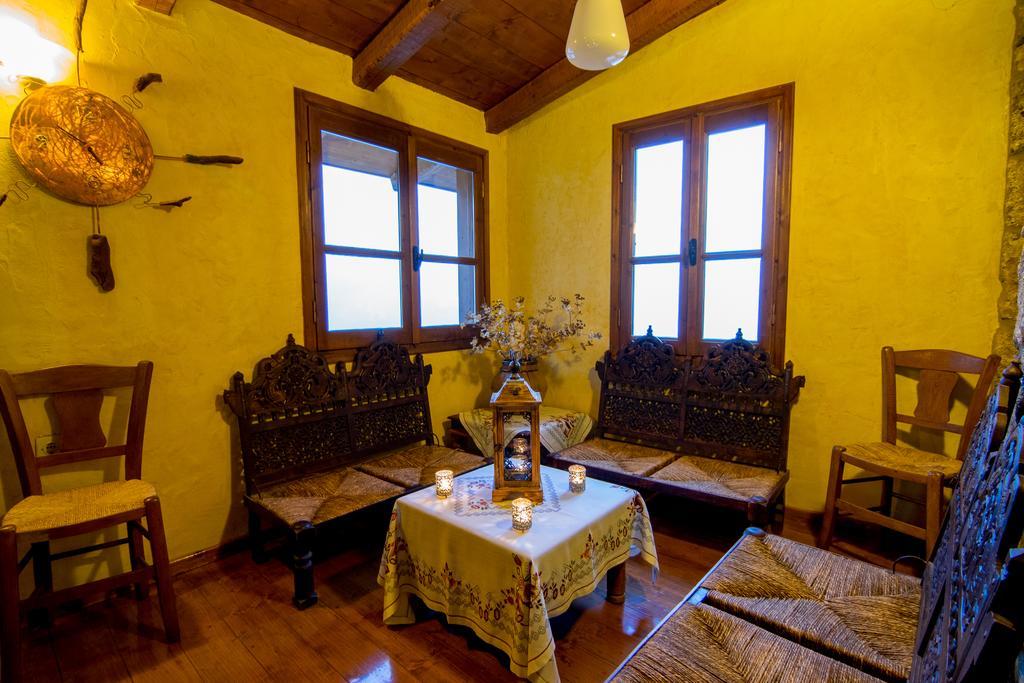 Pigi Tarlampa Hotel Ано-Трикала Экстерьер фото