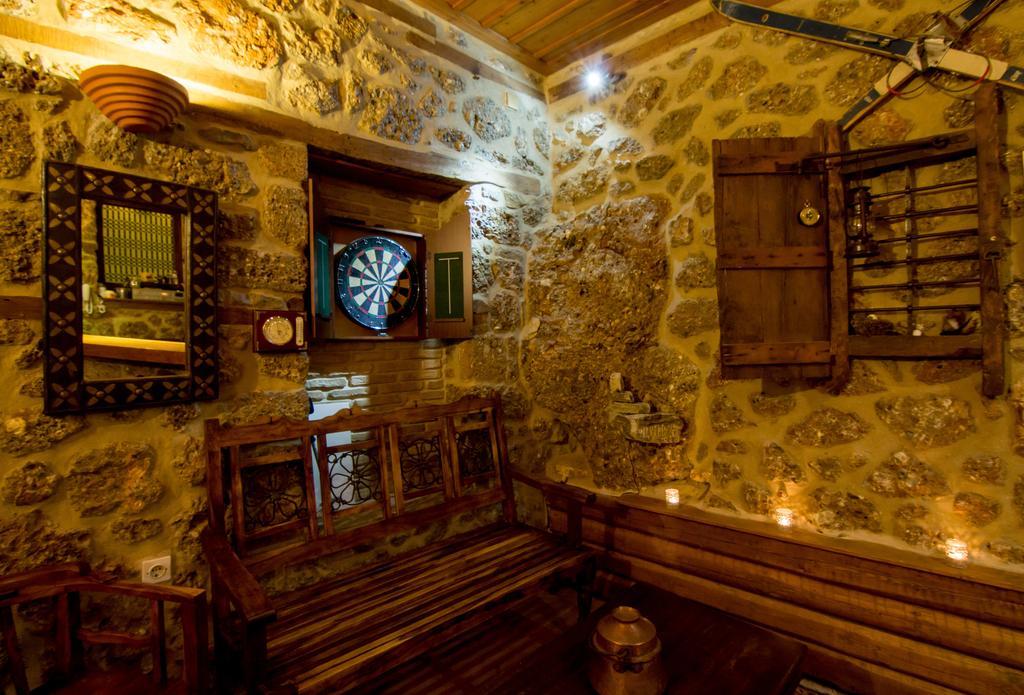 Pigi Tarlampa Hotel Ано-Трикала Экстерьер фото