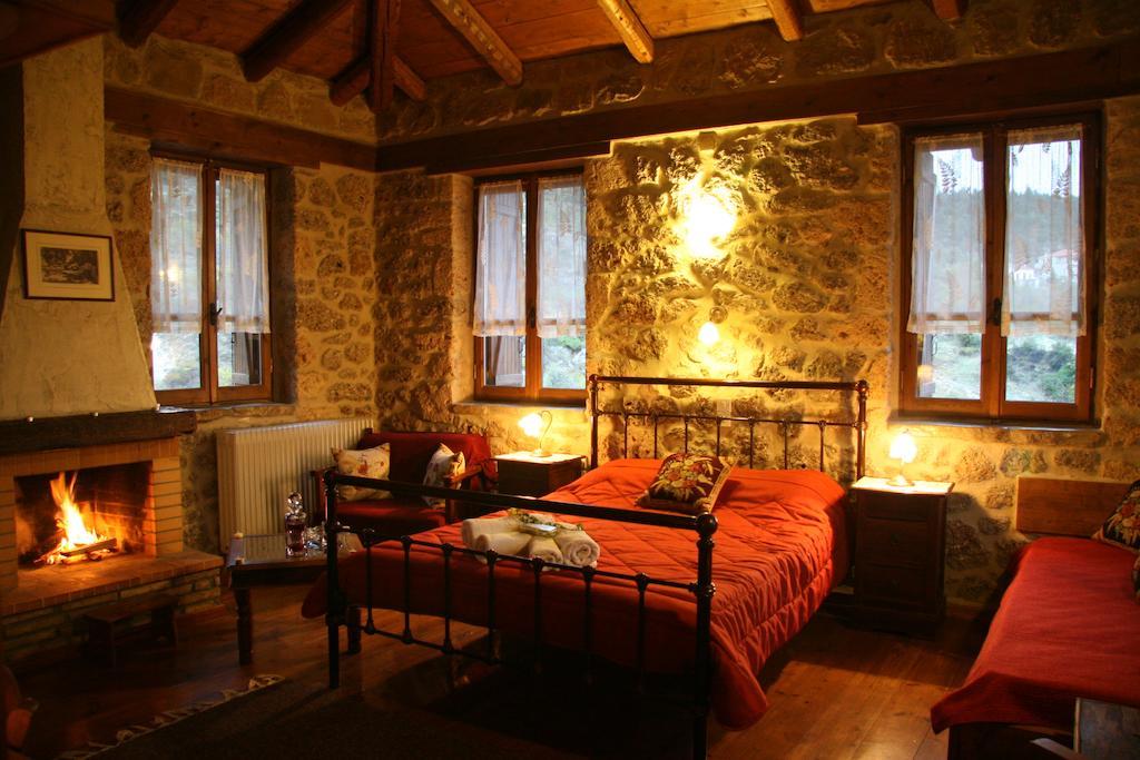 Pigi Tarlampa Hotel Ано-Трикала Номер фото